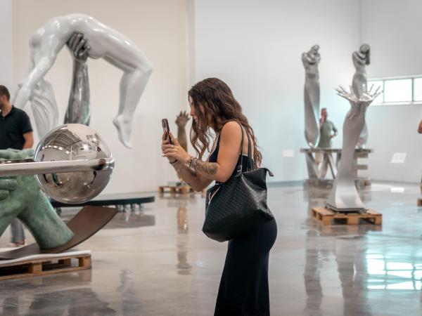 VISITA GUIADA A L'ESTUDI DE L'ARTISTA LORENXO QUINN