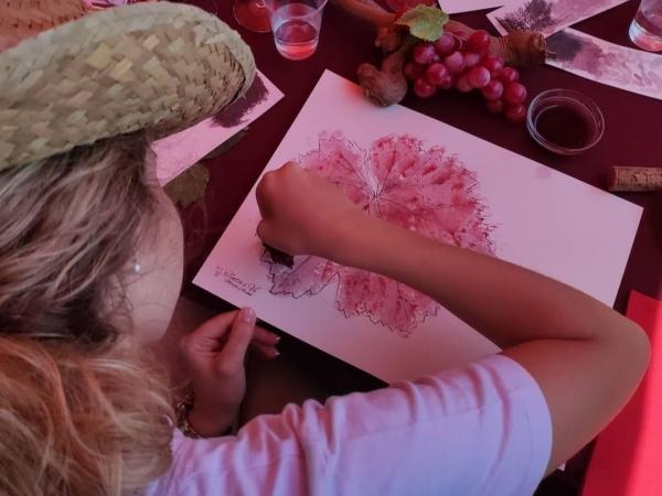 Connecta't amb la natura i el vi des de l'art