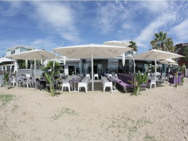 foto beach club.JPG