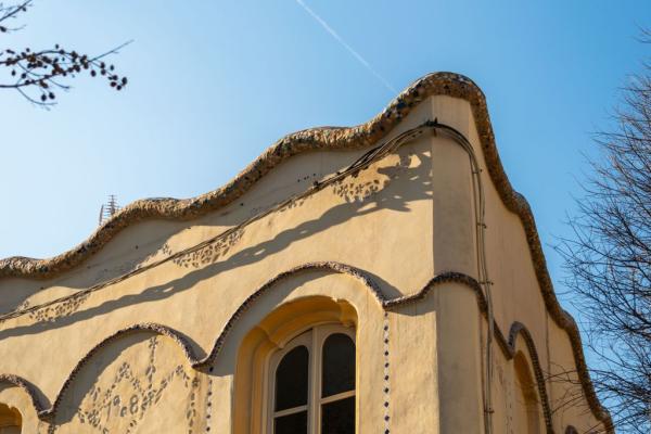 El Baix Llobregat presenta «La ruta de Gaudí i el modernisme»