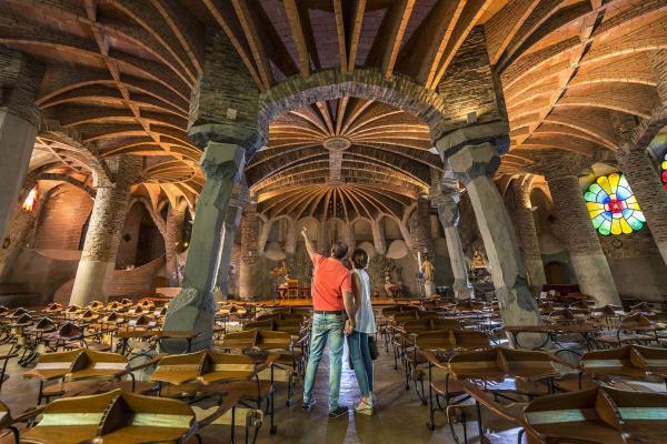 El Baix Llobregat presenta «La ruta de Gaudí i el modernisme»