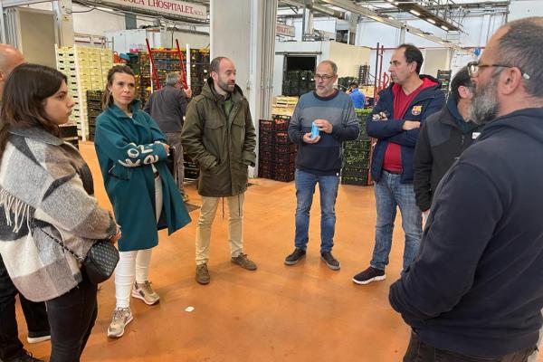 Visita a les parades de producte fresc del Parc Agrari a Mercabarna