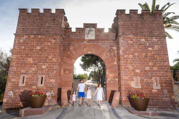 Tornen els cupons de descomptes per a descobrir i visitar el Baix Llobregat en família