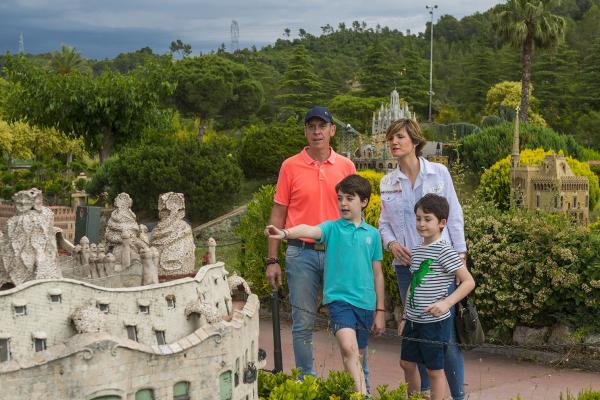 Aquest abril arriba el SuperMes ple de propostes familiars amb descomptes al Baix Llobregat