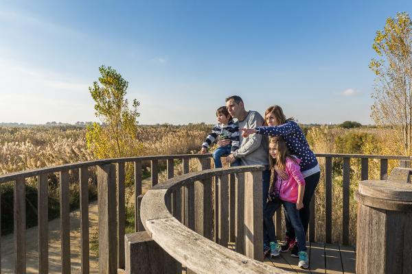 Tornen els cupons de descomptes per a descobrir i visitar el Baix Llobregat en família