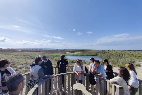 Els Punts d'Informació del Baix Llobregat visiten el celler Ca n'Estella i els Espais Naturals del Delta del Llobregat