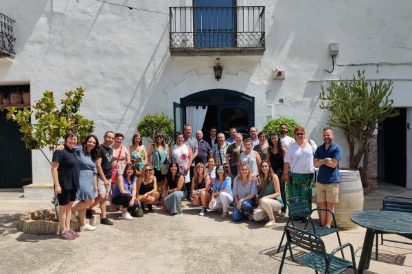 Els Punts d'Informació del Baix Llobregat visiten la finca Ca n'Estella 