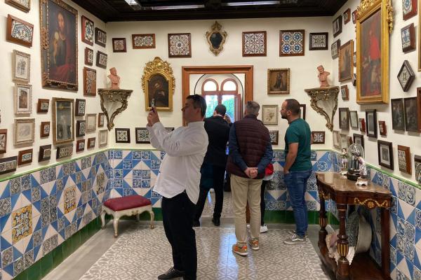 Els Punts d'Informació del Baix Llobregat visiten "L'Enrajolada" - Casa Museu Santacana a Martorell