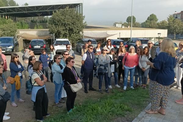 Els Punts d'Informació del Baix Llobregat visiten el Celler i Museu del Vi i del Cava Ramon Canals i el Balcó de Montserrat de Castellví de Rosanes