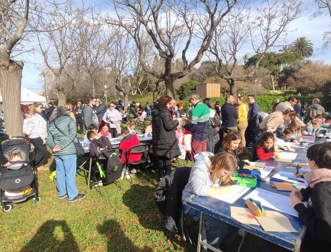 Plantada de rosers al parc Torreblanca