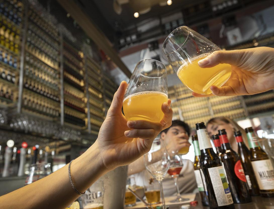 Visita + tast amb tiratge a la Fàbrica Estrella Damm