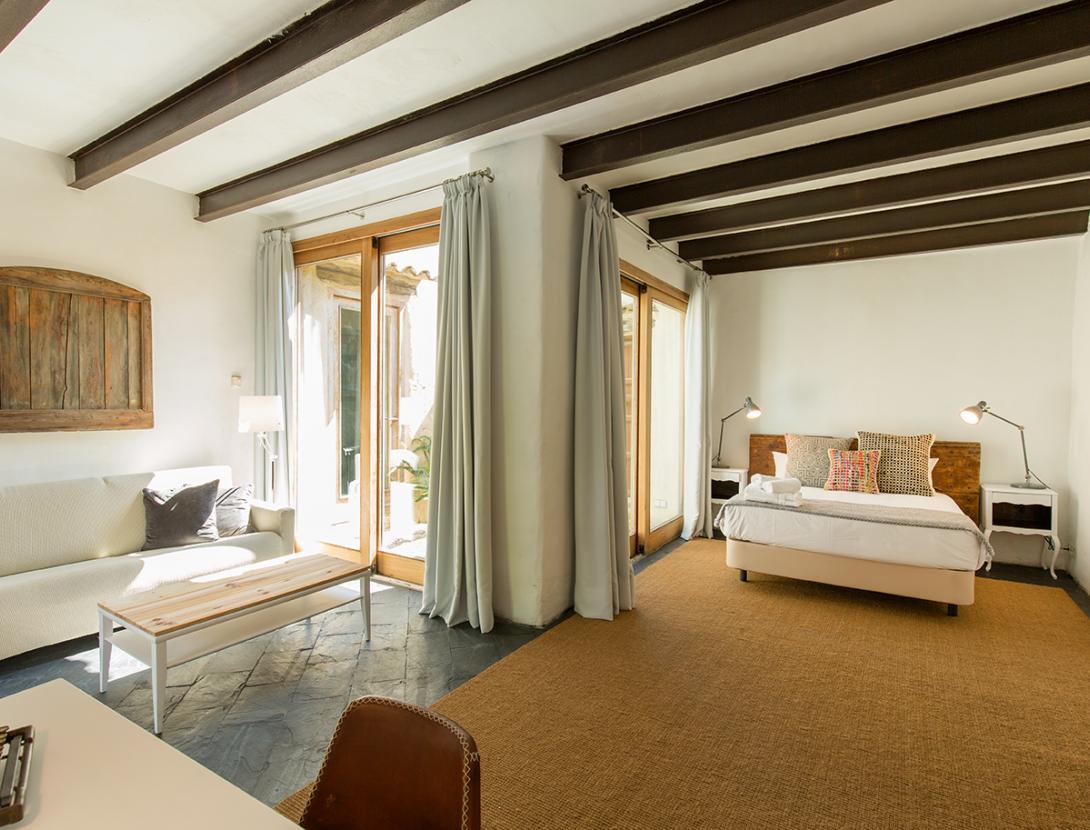 Casa rural Masia El Lledoner