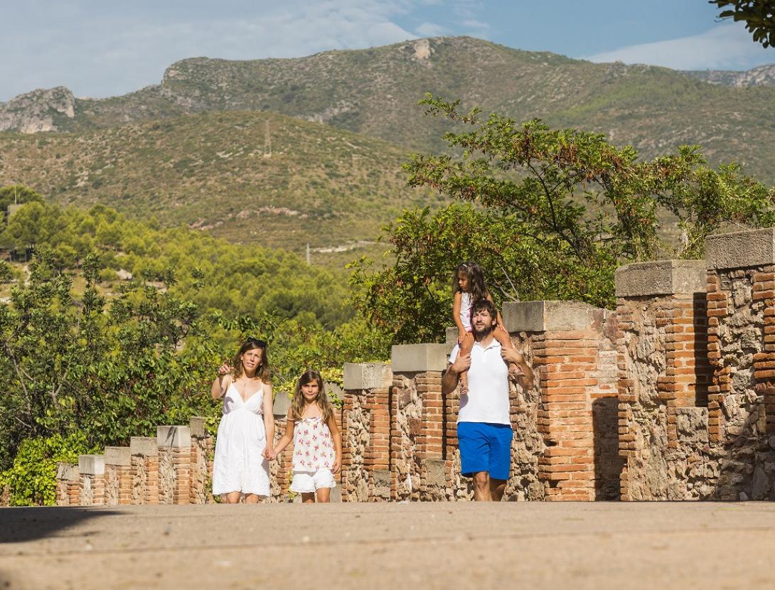 Castell de Castelldefels i Piratia