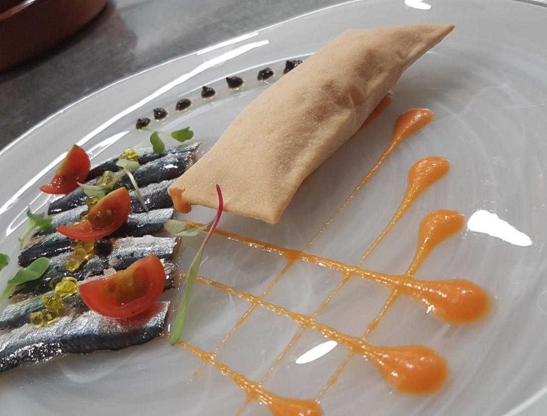 SARDINAS MARINADAS CON PAN SOUFLADO XL.jpg